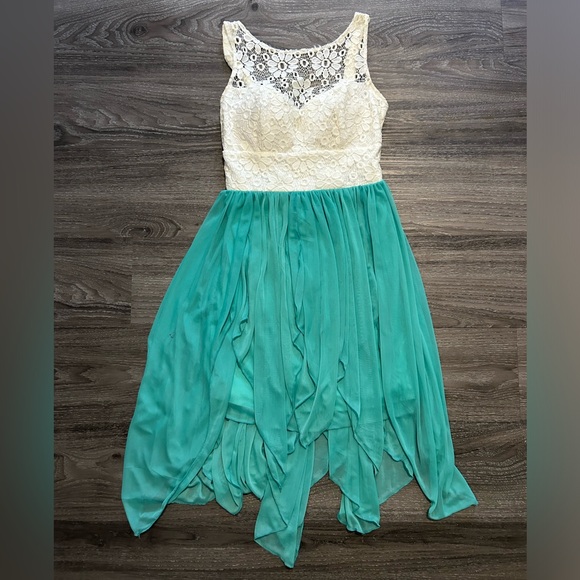 B. Darlin Dress - size 3/4 - Picture 1 of 3